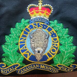NWT Canada Sweatshirt - Royal Canadian Mounted Police sz M
